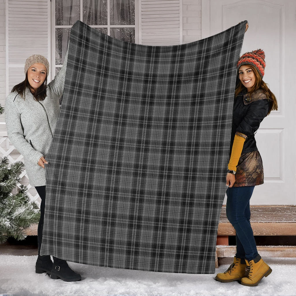 drummond-grey-tartan-blanket