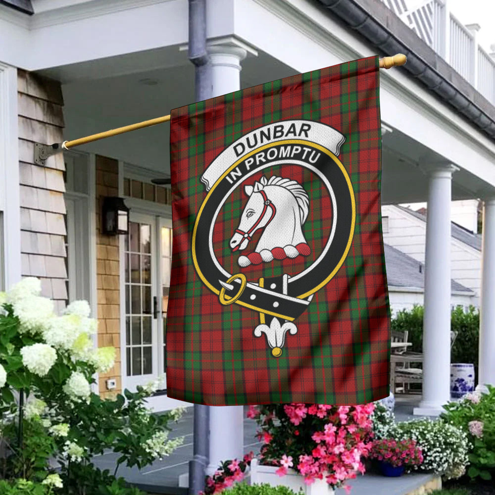 Dunbar Tartan Flag with Family Crest - Tartan Vibes Clothing