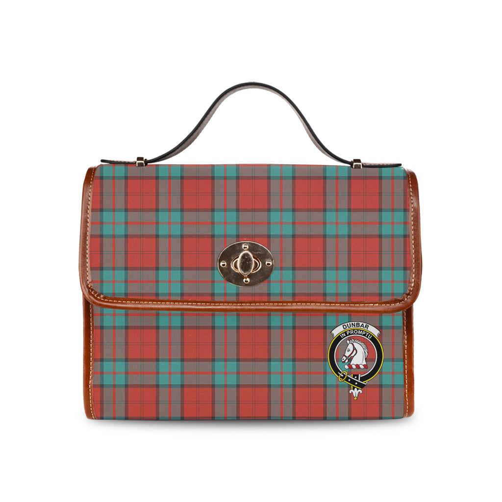 dunbar-ancient-tartan-leather-strap-waterproof-canvas-bag-with-family-crest