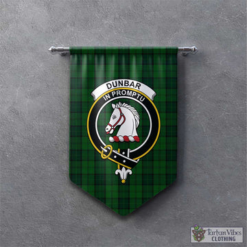 Dunbar Hunting Tartan Gonfalon, Tartan Banner with Family Crest