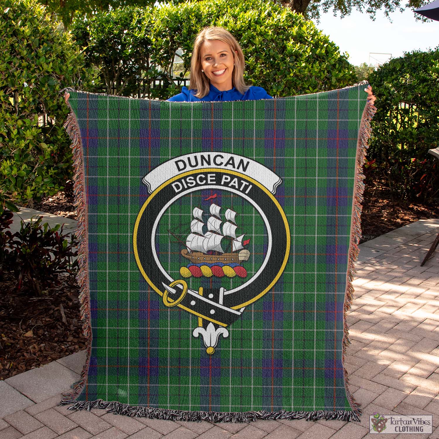 Tartan Vibes Clothing Duncan Tartan Woven Blanket with Family Crest