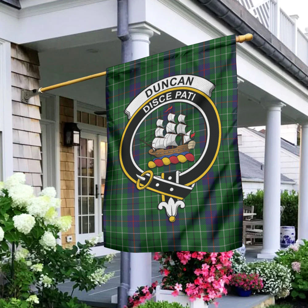 Duncan Tartan Flag with Family Crest - Tartan Vibes Clothing