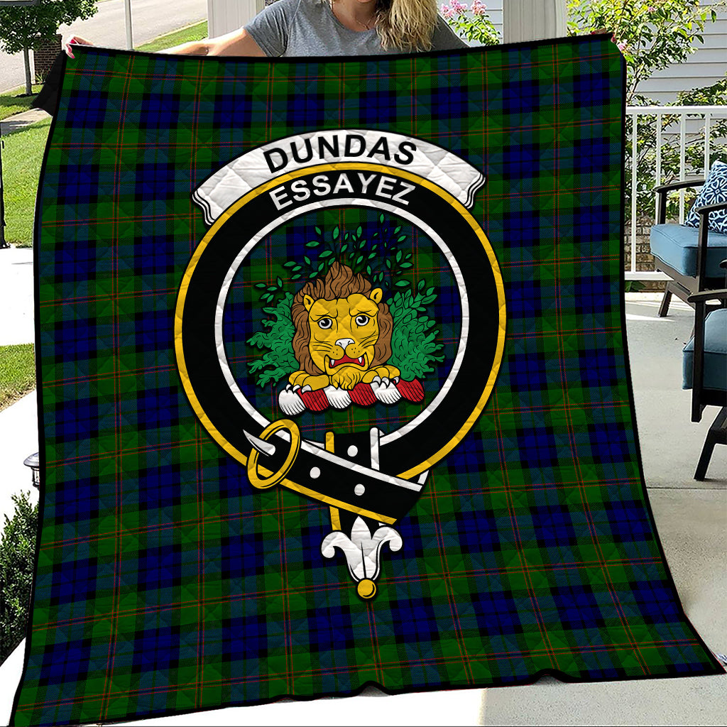 dundas-modern-tartan-quilt-with-family-crest