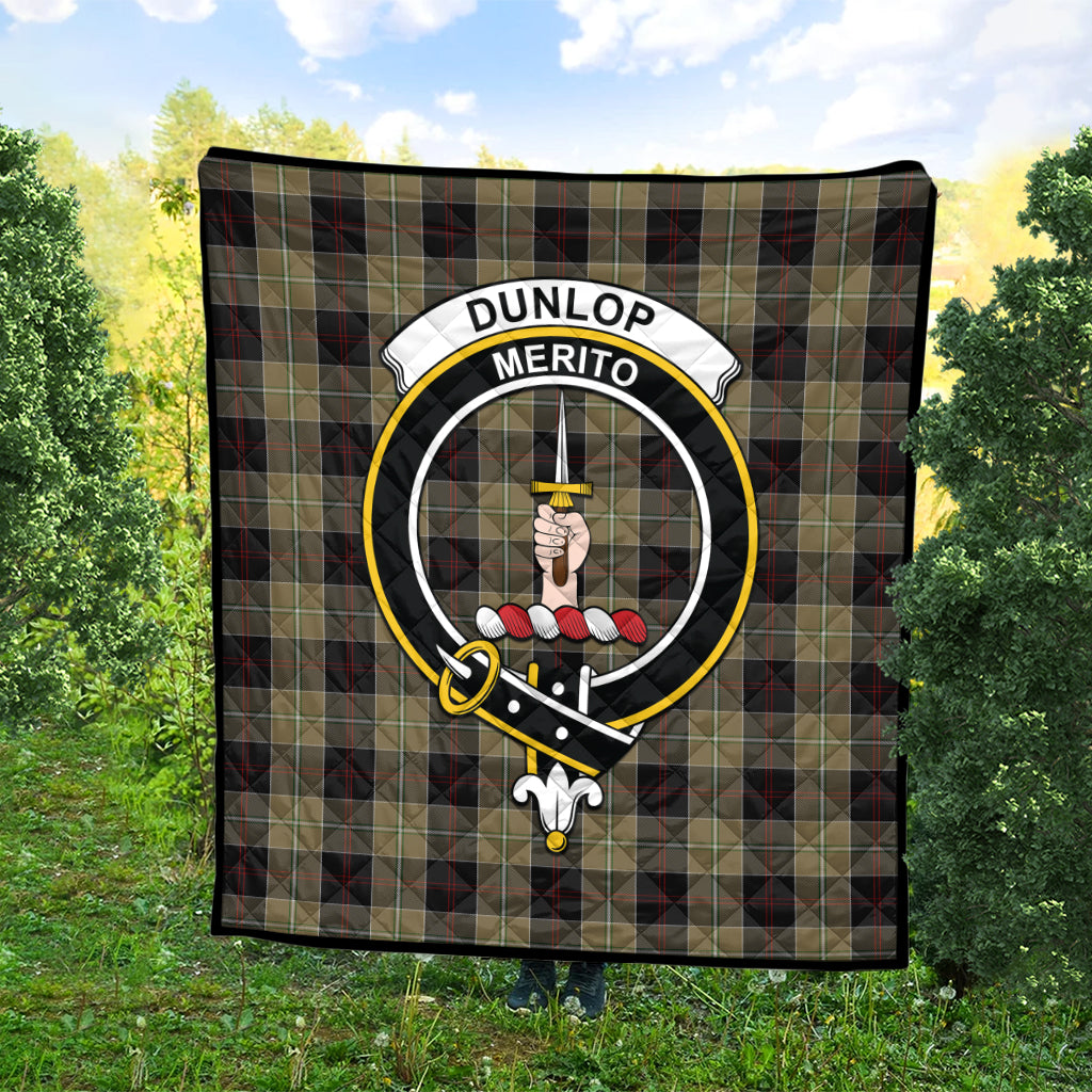 dunlop-hunting-tartan-quilt-with-family-crest