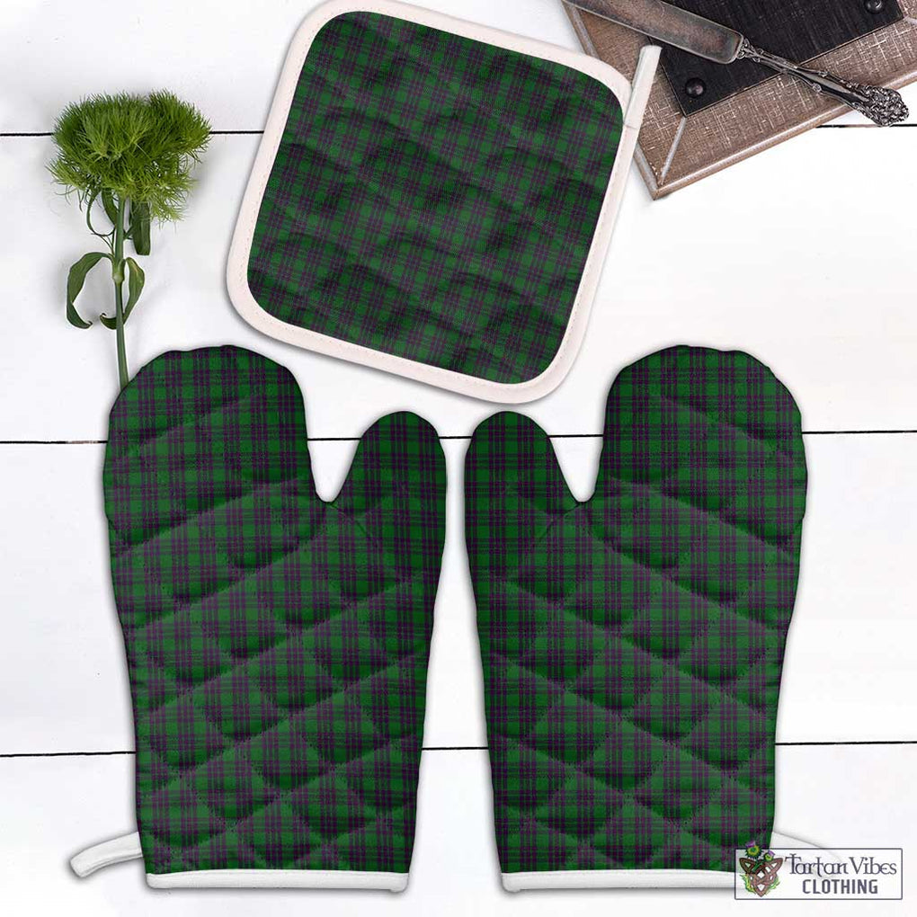 Elphinstone Tartan Combo Oven Mitt & Pot-Holder Combo 2 Oven Mitt & 1 Pot-Holder Black - Tartan Vibes Clothing