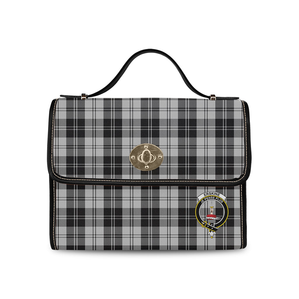 erskine-black-and-white-tartan-leather-strap-waterproof-canvas-bag-with-family-crest