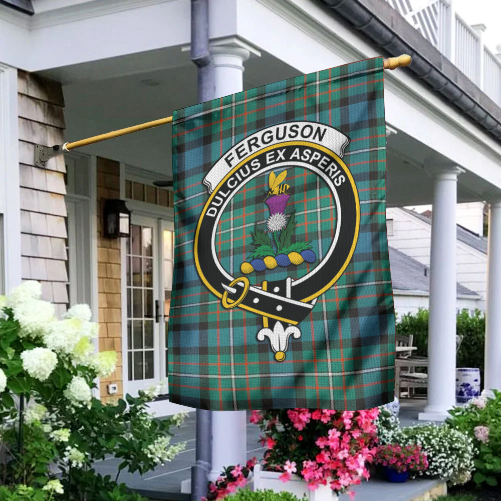 Ferguson (Fergusson) Tartan Flag with Family Crest - Tartan Vibes Clothing