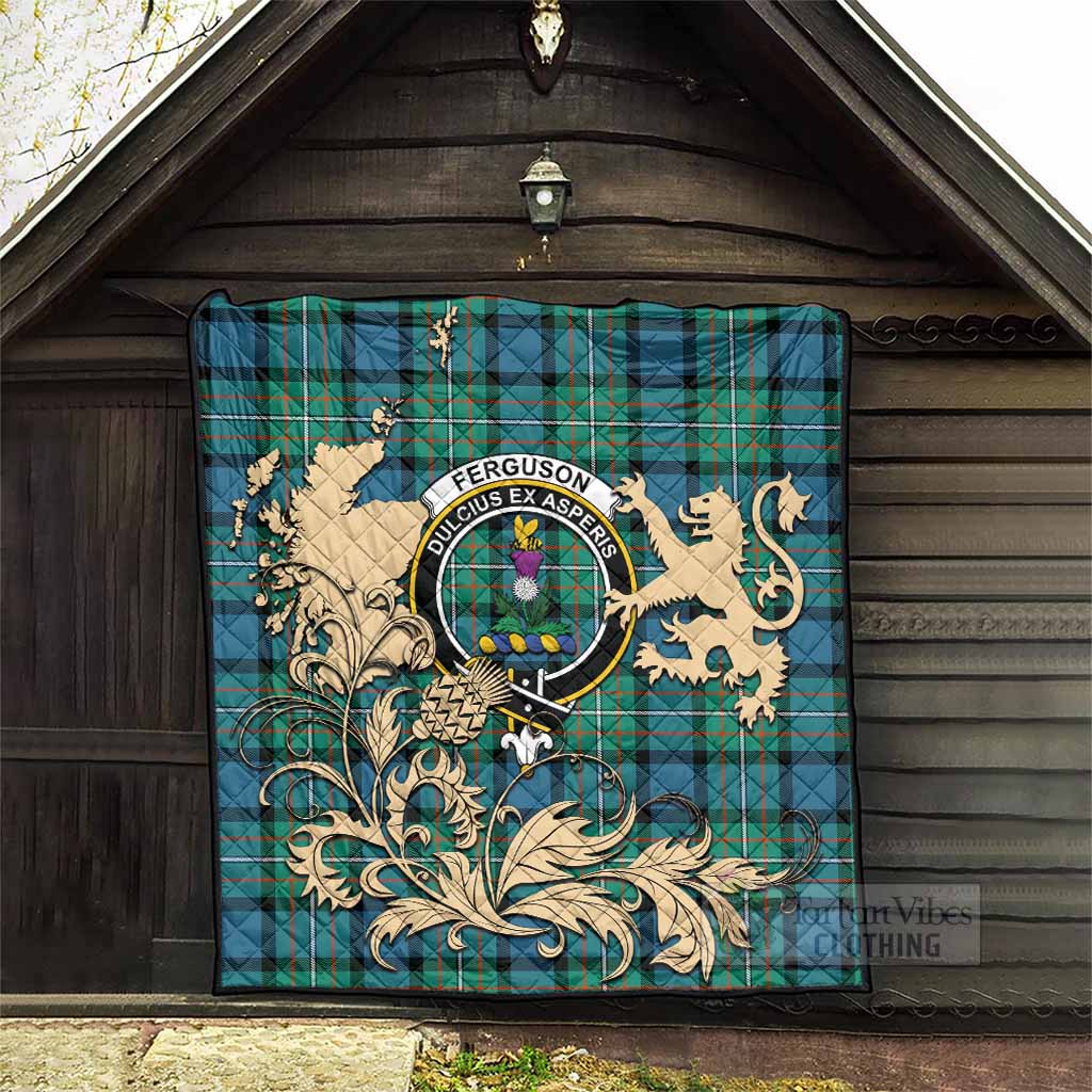 Ferguson (Fergusson) Tartan Crest Premium Quilt with Scottish Iconic Symbols 