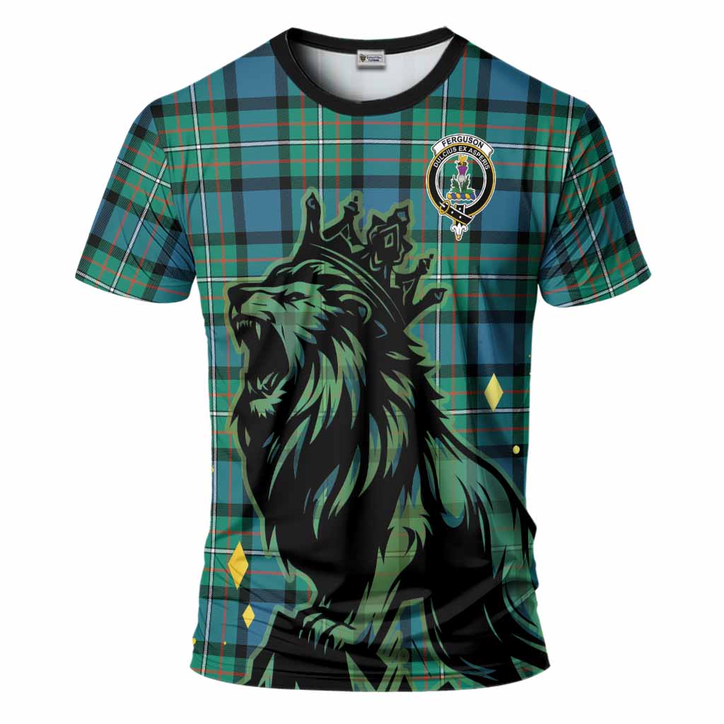 Ferguson (Fergusson) Tartan Family Crest T-Shirt Crowned Lion Roaring