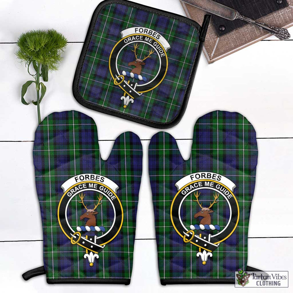 Forbes Tartan Combo Oven Mitt & Pot-Holder with Family Crest Combo 1 Oven Mitt & 1 Pot-Holder Black - Tartan Vibes Clothing