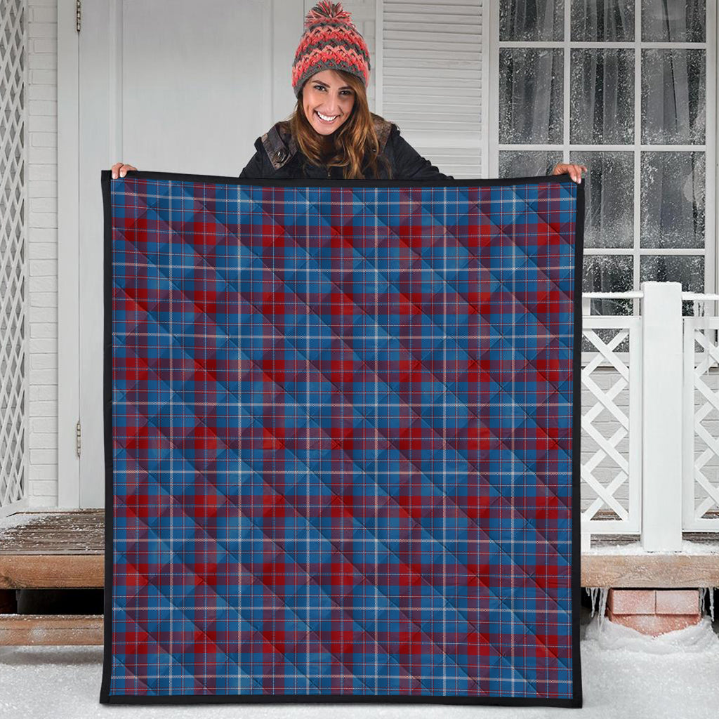frame-tartan-quilt