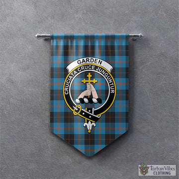 Garden (Gardyne) Tartan Gonfalon, Tartan Banner with Family Crest - Tartan Vibes Clothing