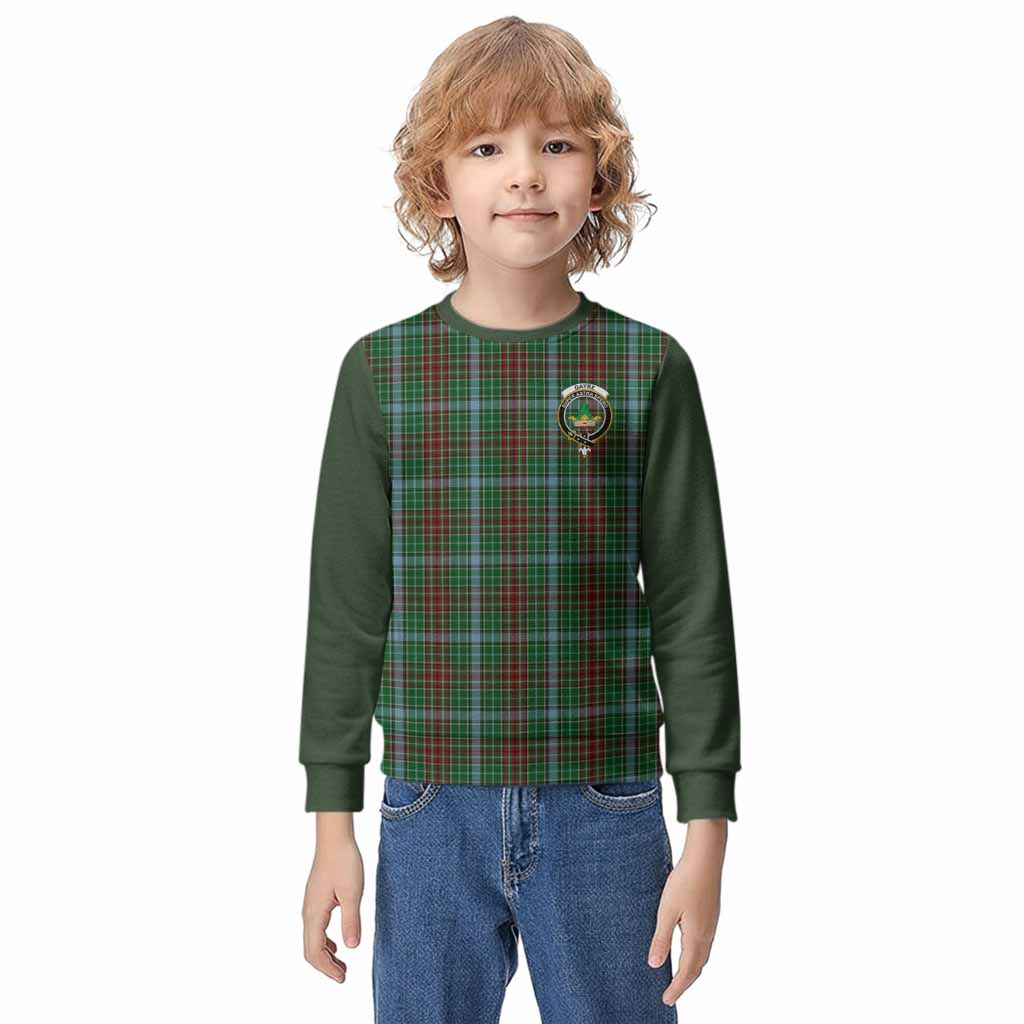 Gayre Tartan Accent Kid Knitted Sweatshirt with Family Crest