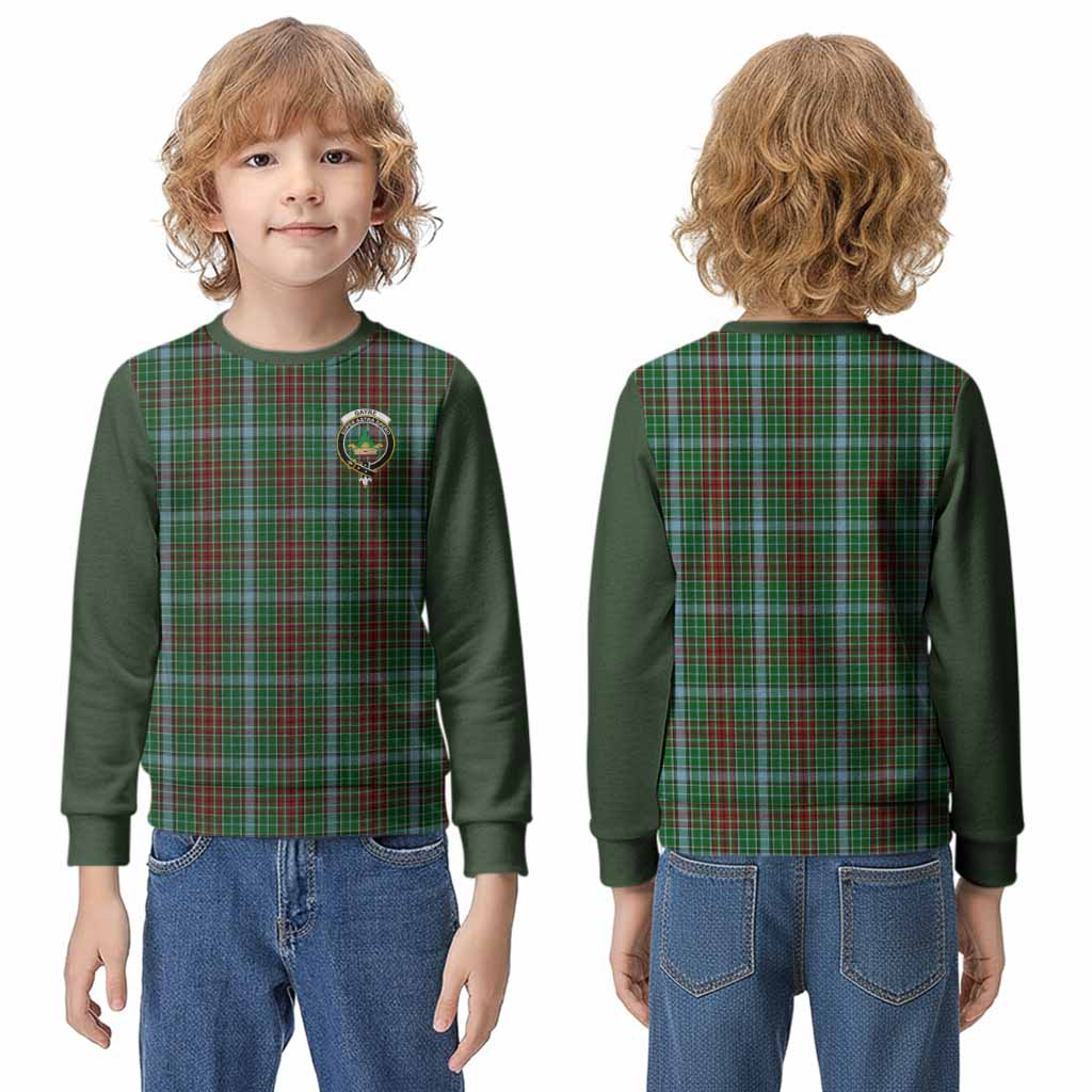 Gayre Tartan Accent Kid Knitted Sweatshirt with Family Crest