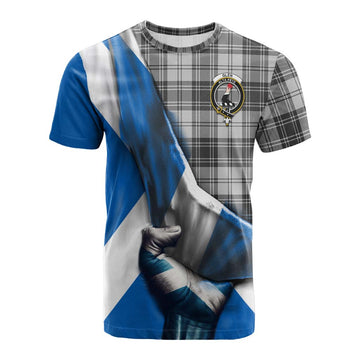Tartan Vibes Clothing Glen Tartan Cotton T-shirt with Family Crest Scotland Patriotic Style