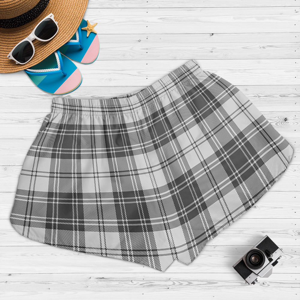 glen-tartan-womens-shorts-with-family-crest
