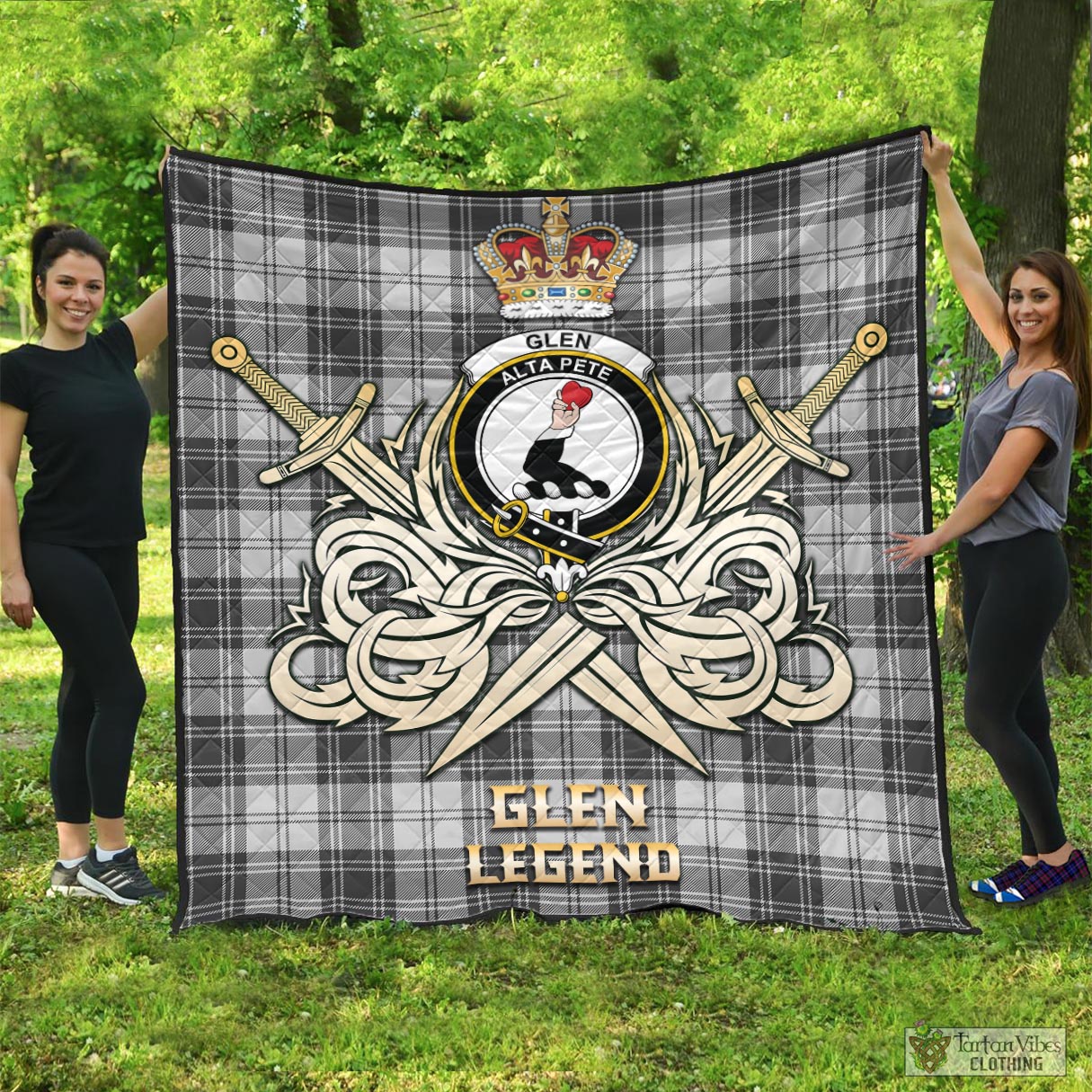 Tartan Vibes Clothing Glen Tartan Quilt with Clan Crest and the Golden Sword of Courageous Legacy