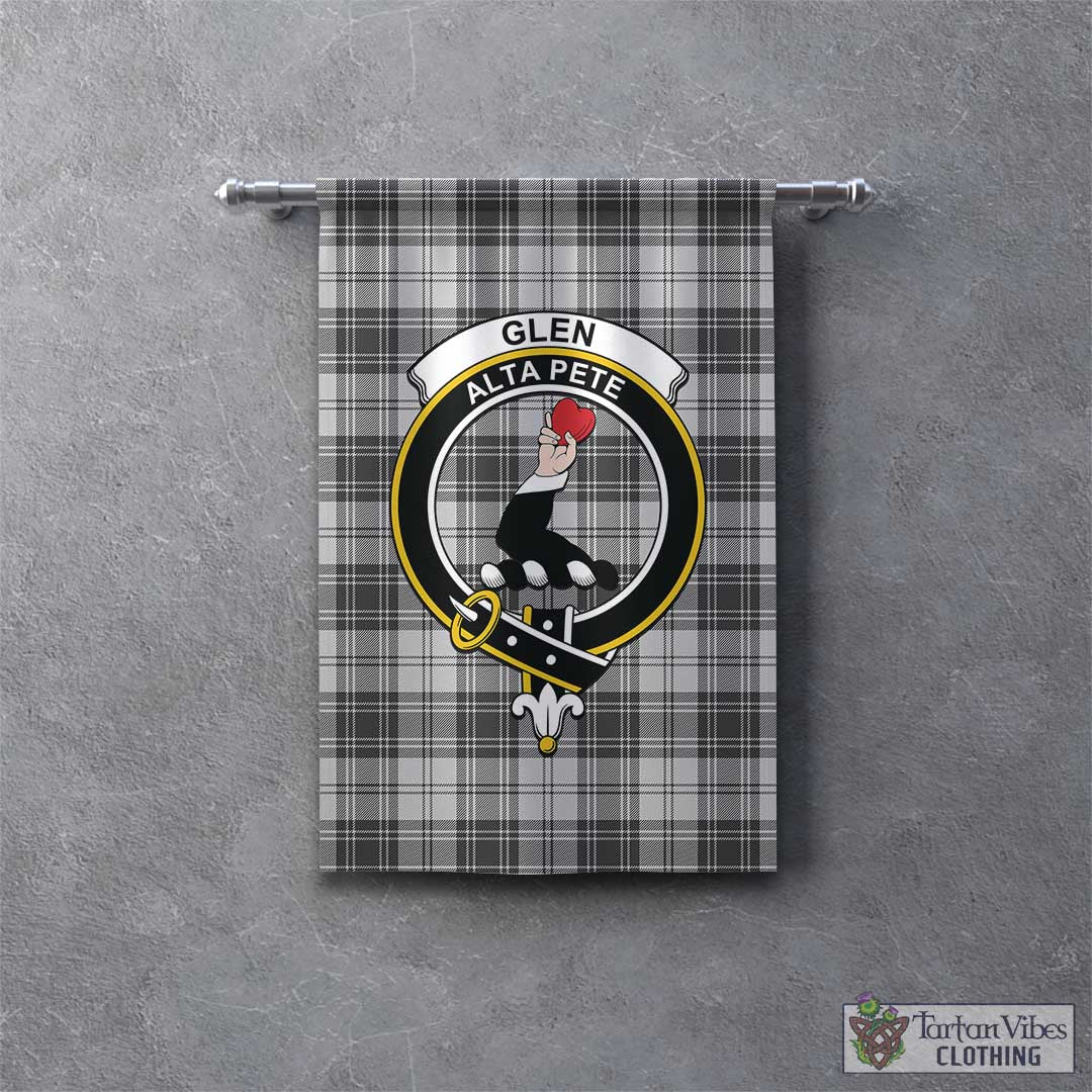 Tartan Vibes Clothing Glen Tartan Gonfalon, Tartan Banner with Family Crest