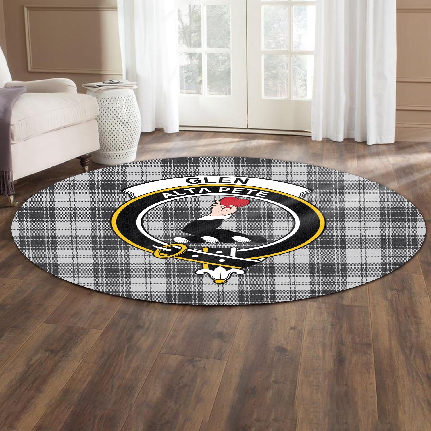 glen-tartan-round-rug-with-family-crest