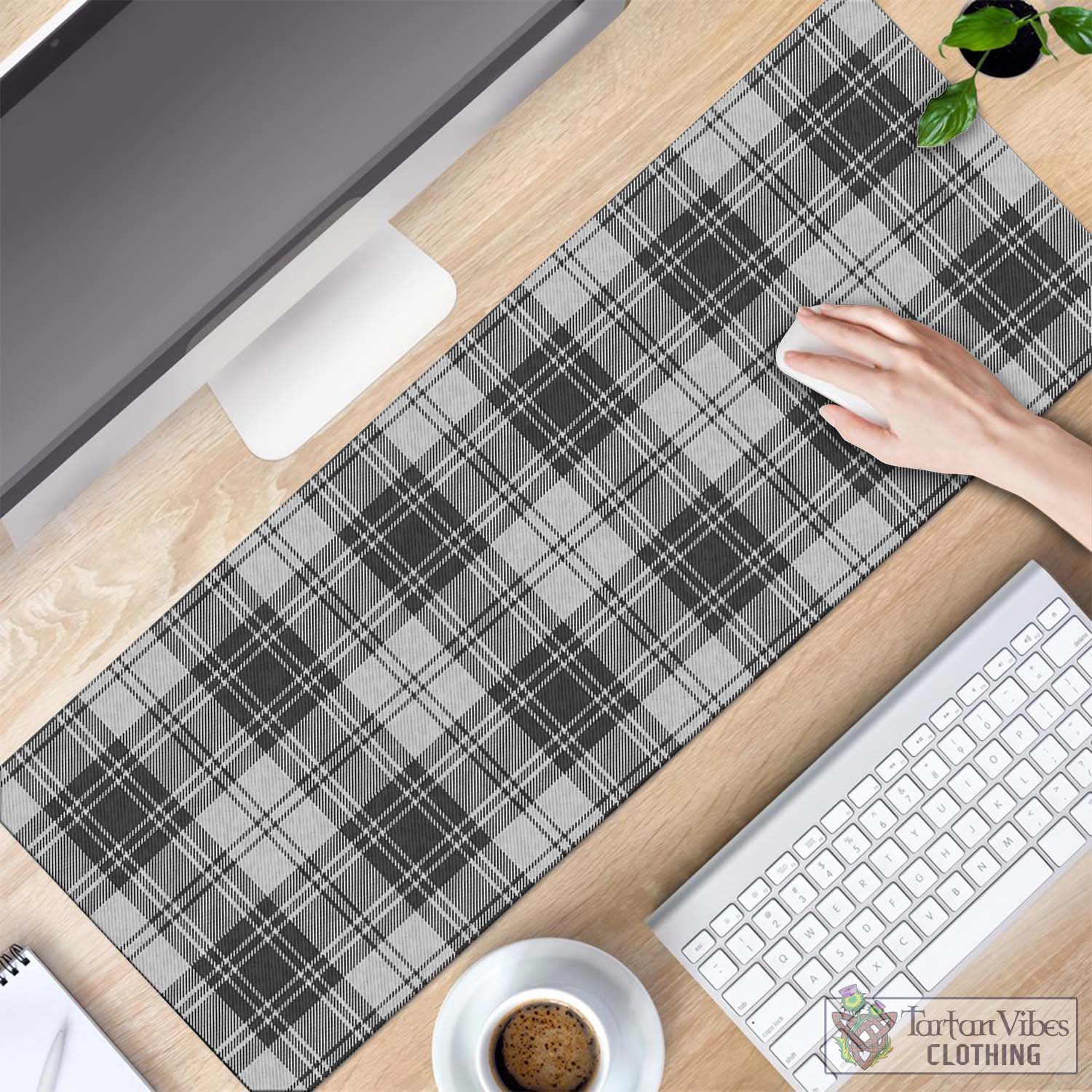 Tartan Vibes Clothing Glen Tartan Mouse Pad