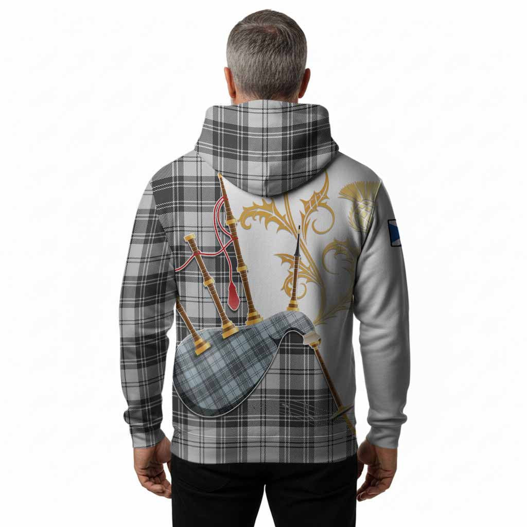 Glen Tartan Family Crest Hoodie Bagpipes with Scottish Thistle