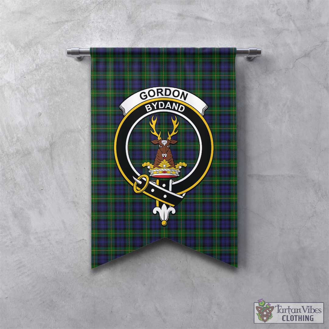 Tartan Vibes Clothing Gordon Tartan Gonfalon, Tartan Banner with Family Crest