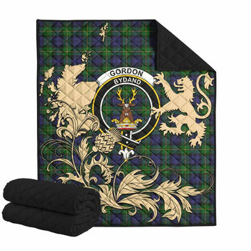 Gordon Tartan Crest Premium Quilt with Scottish Iconic Symbols 
