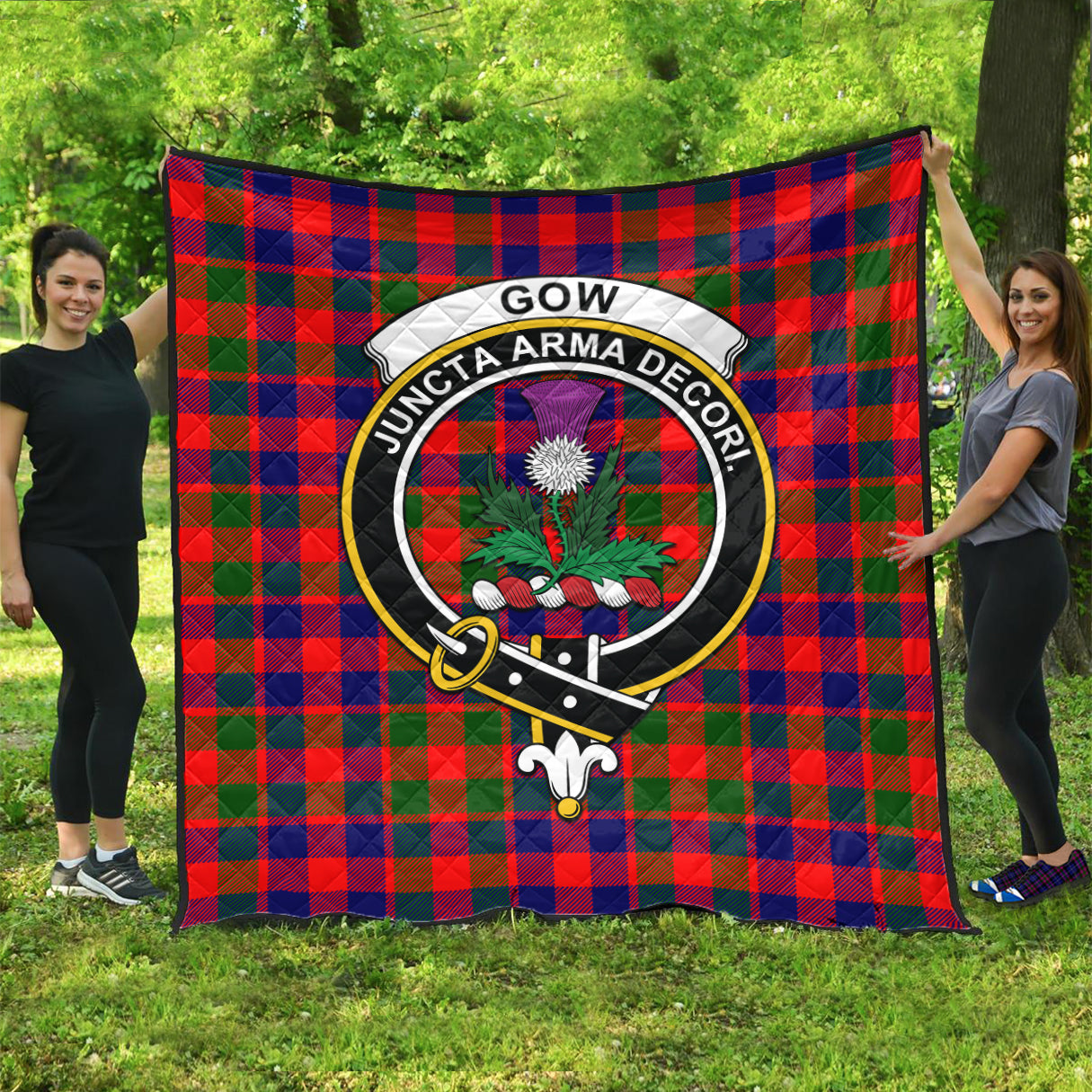 gow-of-skeoch-tartan-quilt-with-family-crest