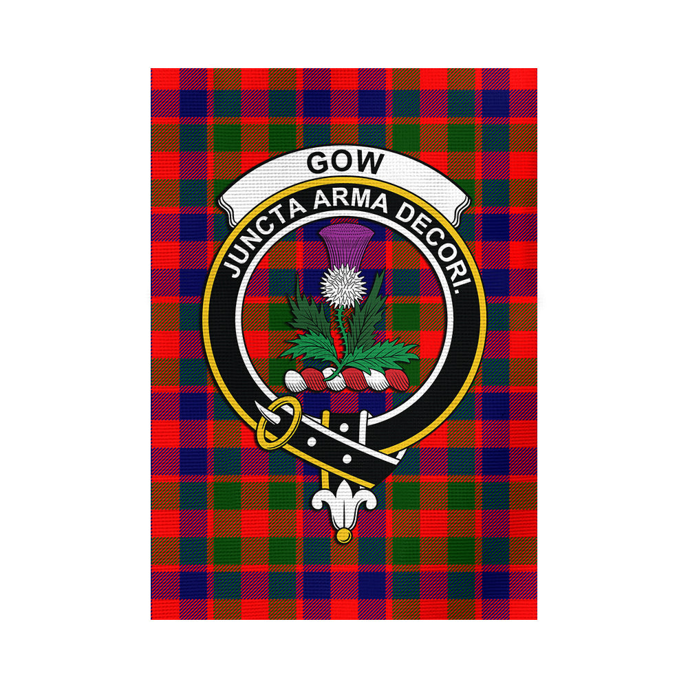 gow-of-skeoch-tartan-flag-with-family-crest