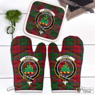 Grant Tartan Combo Oven Mitt & Pot-Holder with Family Crest Combo 1 Oven Mitt & 1 Pot-Holder White - Tartan Vibes Clothing