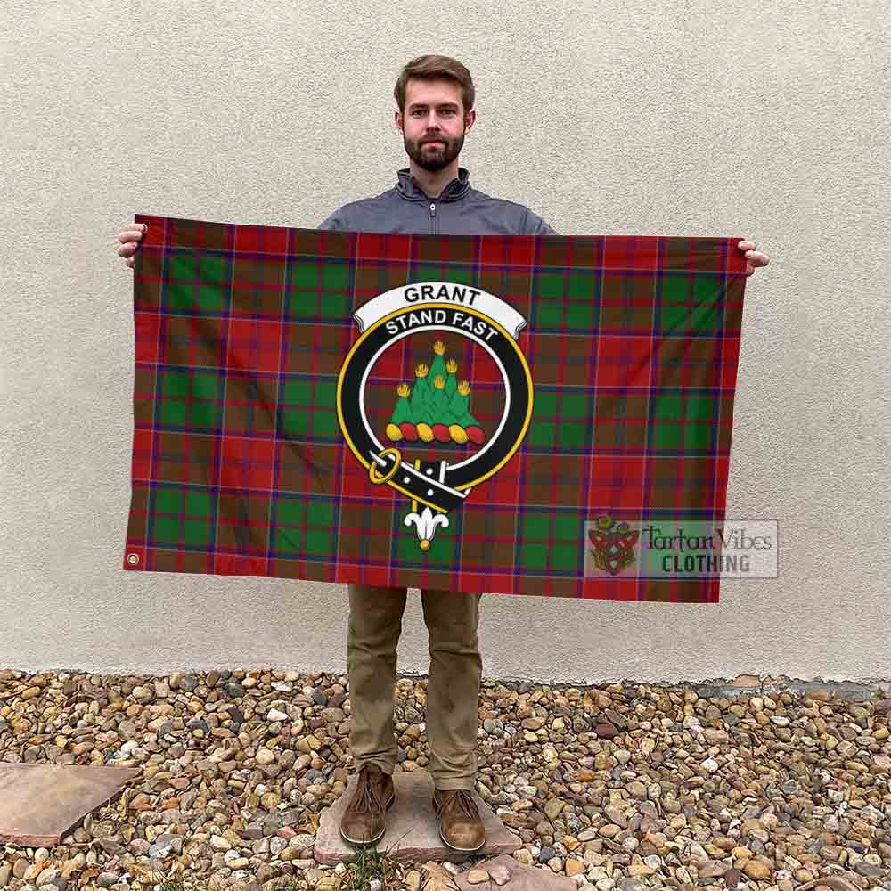 Tartan Vibes Clothing Grant Tartan House Flag with Family Crest