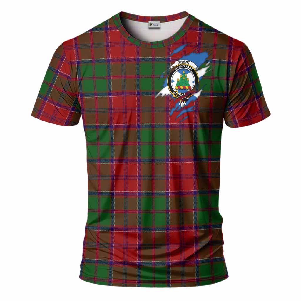 Grant Clan Crest In Me Tartan T-Shirt Scotland Flag Style