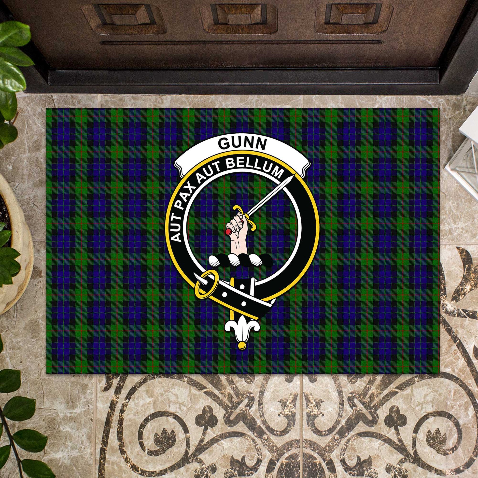 Gunn Tartan Door Mat with Family Crest - Tartanvibesclothing