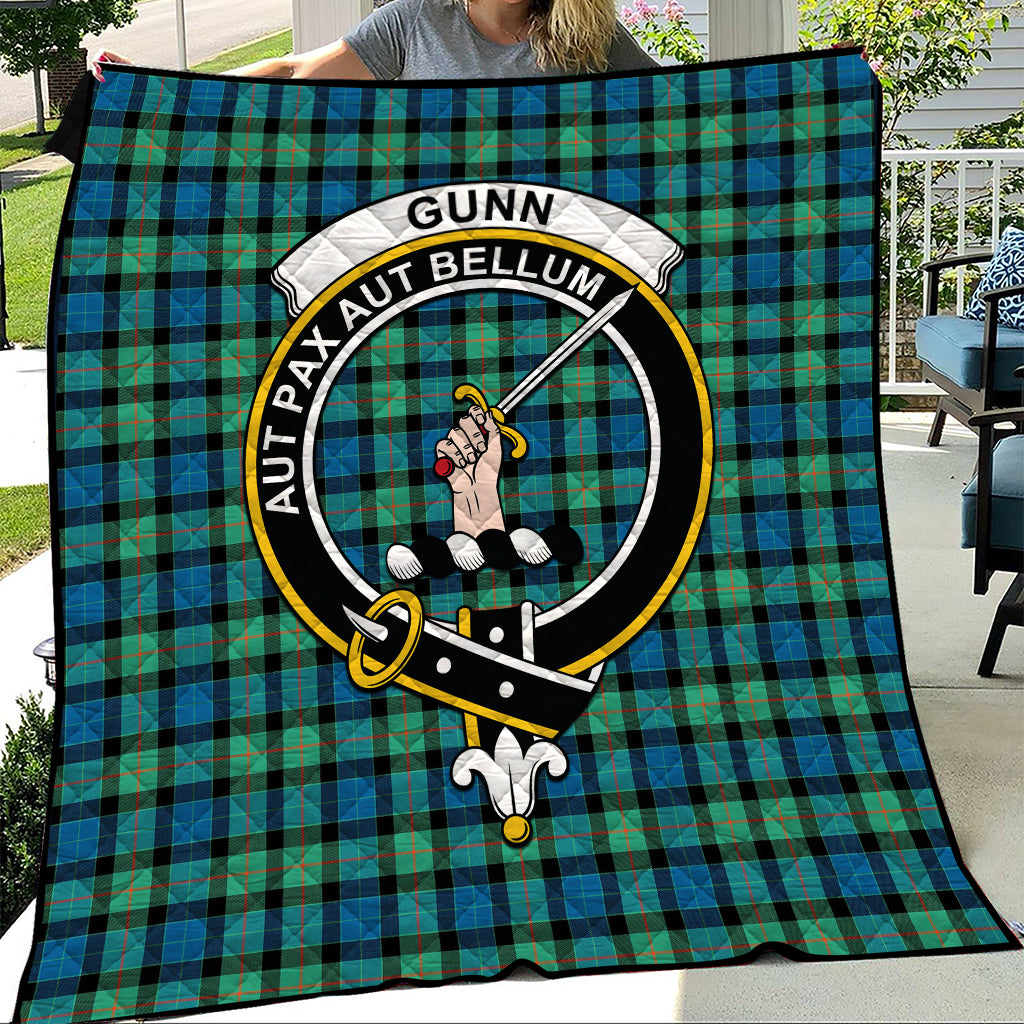gunn-ancient-tartan-quilt-with-family-crest