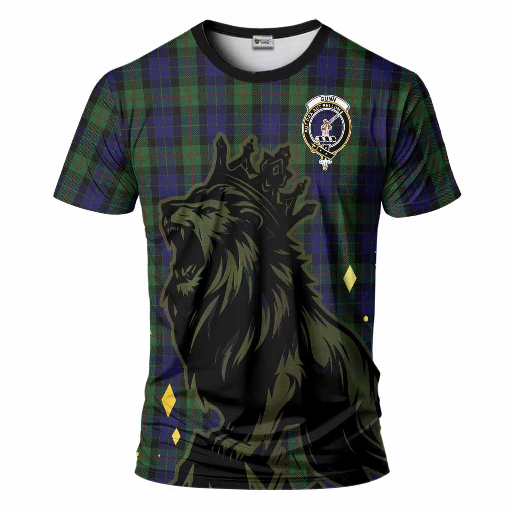Gunn Tartan Family Crest T-Shirt Crowned Lion Roaring