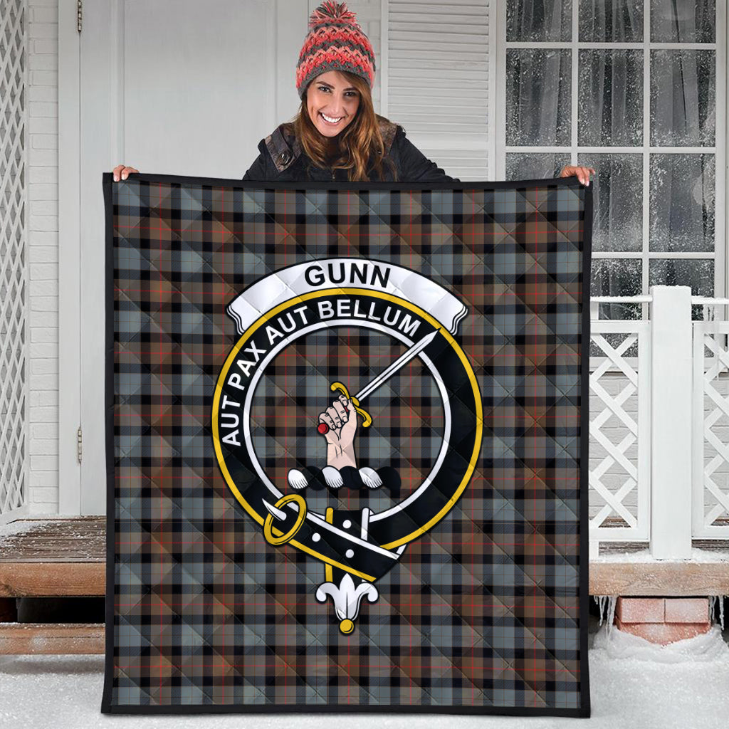 gunn-weathered-tartan-quilt-with-family-crest