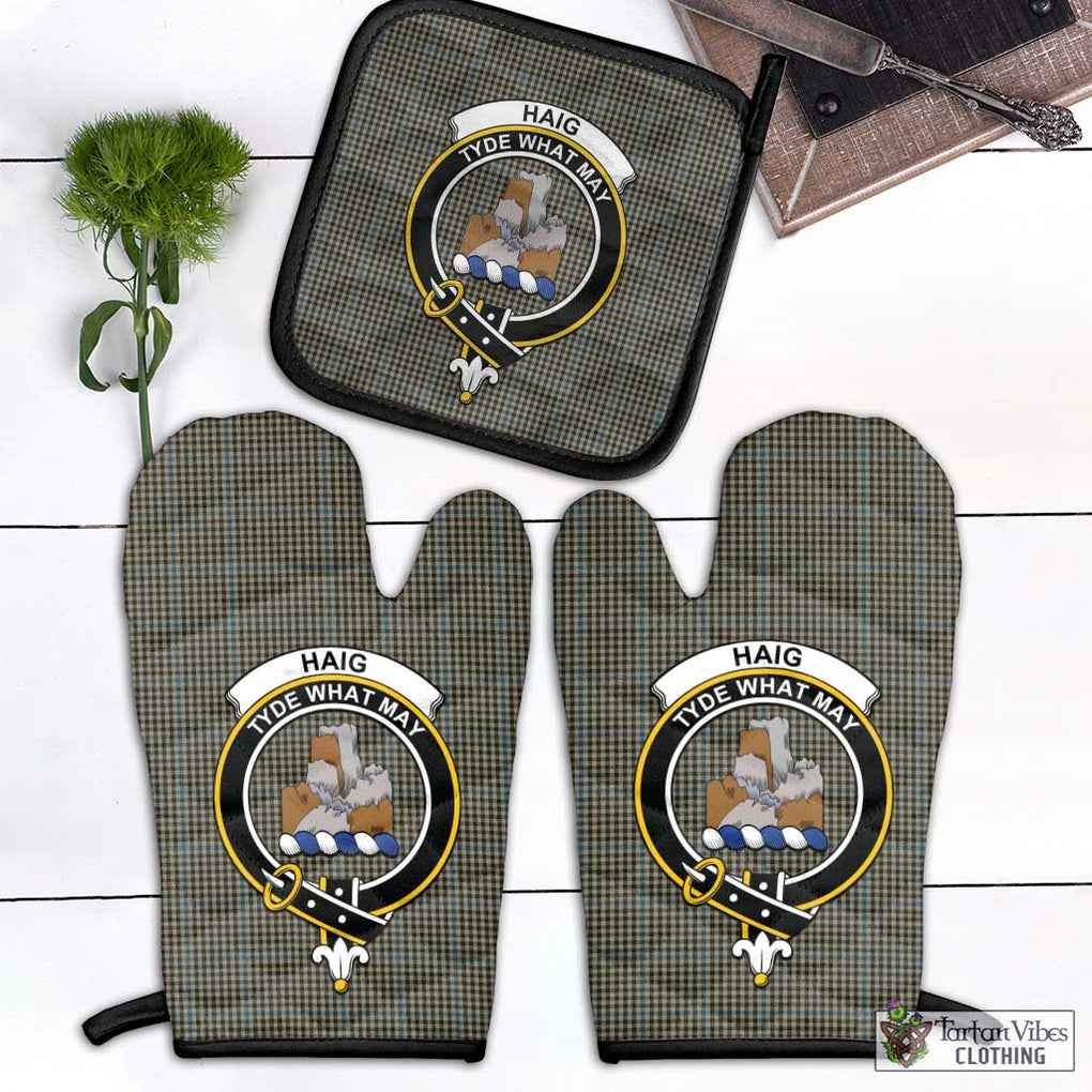 Haig Tartan Combo Oven Mitt & Pot-Holder with Family Crest Combo 1 Oven Mitt & 1 Pot-Holder Black - Tartan Vibes Clothing