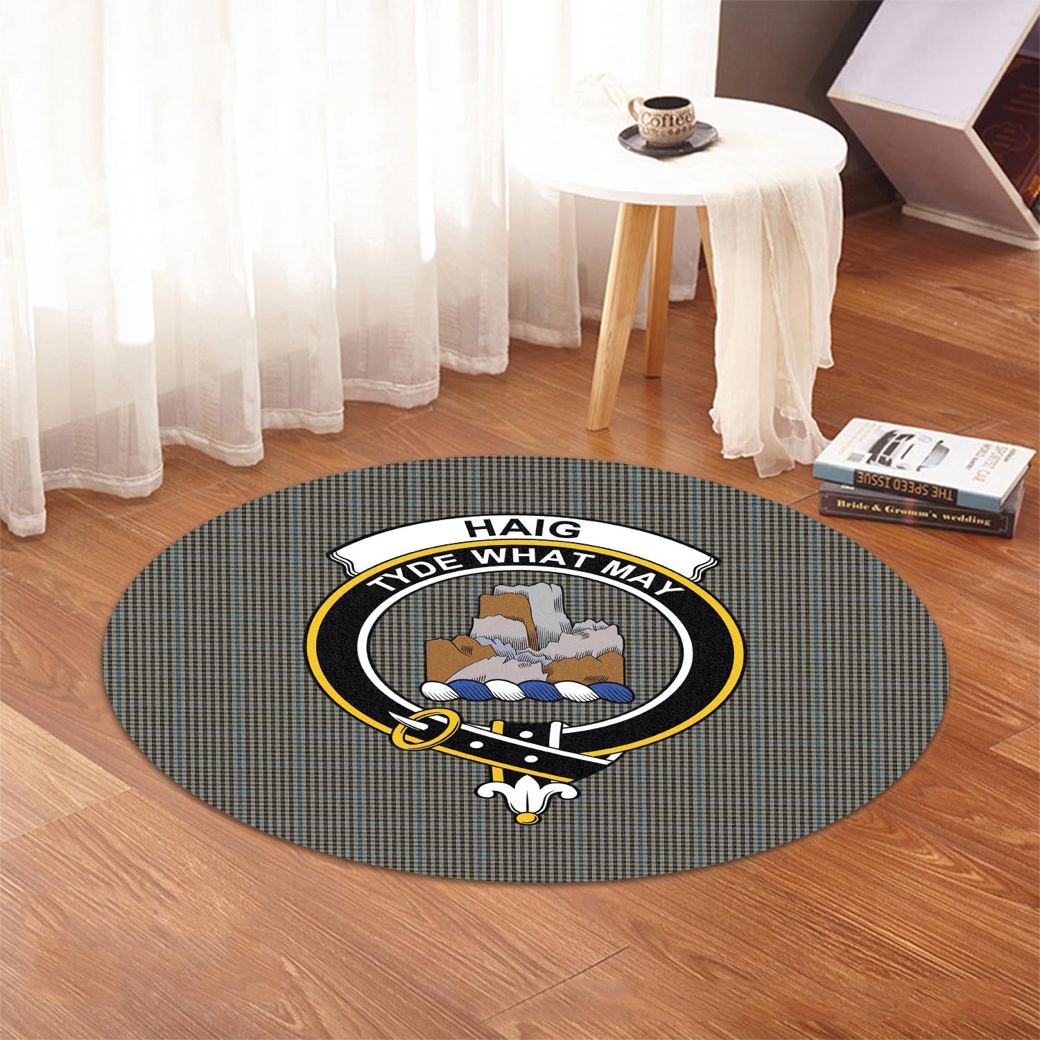 haig-tartan-round-rug-with-family-crest