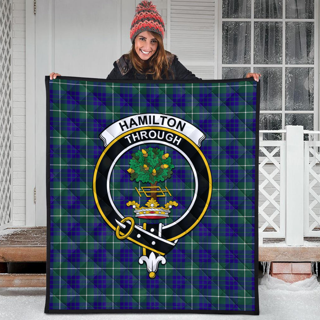 hamilton-hunting-modern-tartan-quilt-with-family-crest