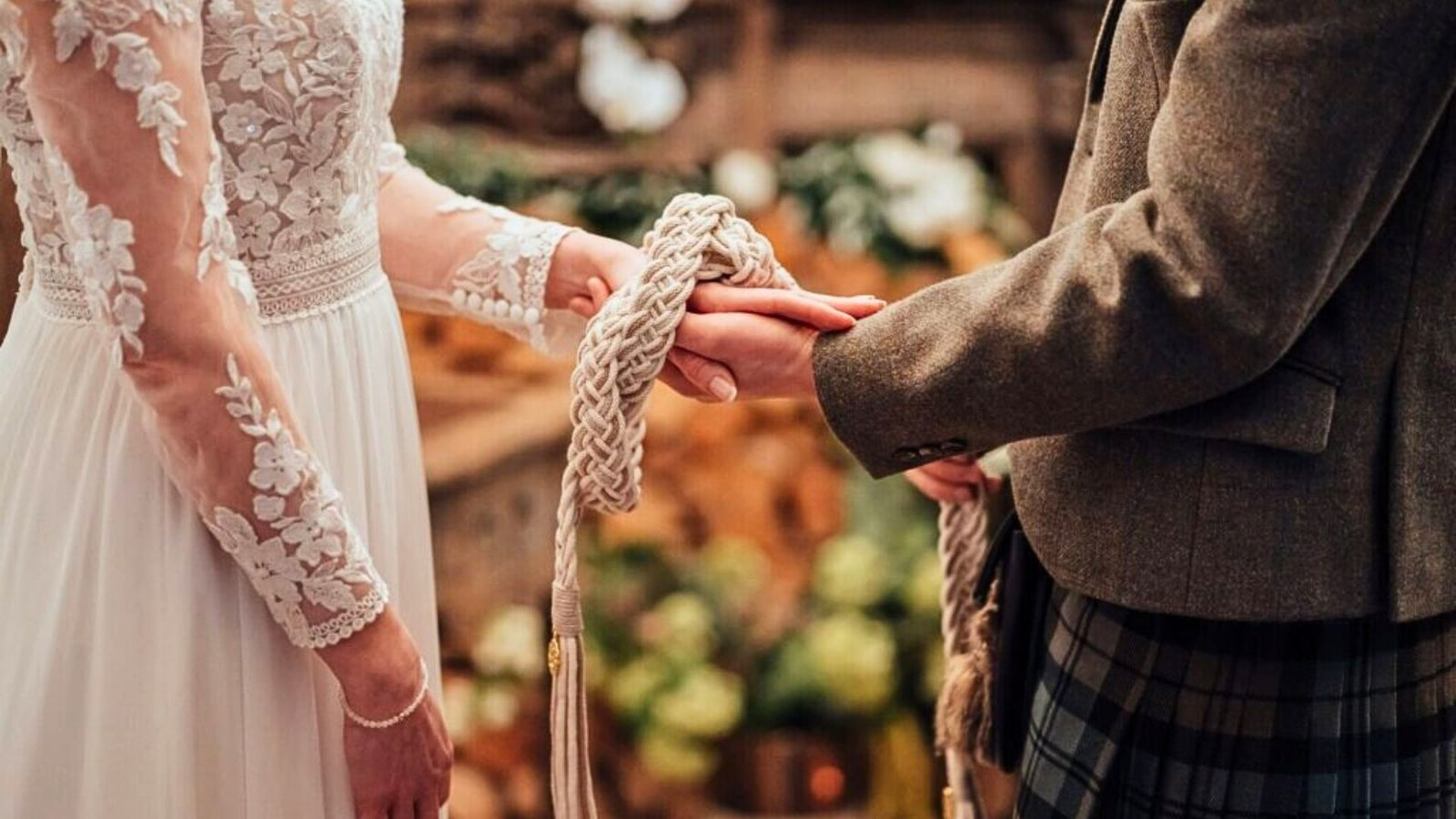 Scottish Rope 15 Meaningful Scottish Wedding Traditions for Your Ceremony
