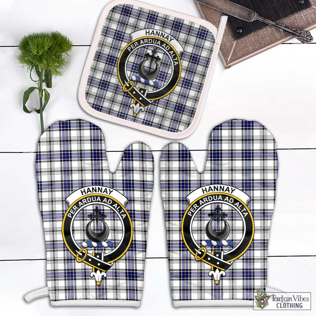 Hannay Tartan Combo Oven Mitt & Pot-Holder with Family Crest Combo 1 Oven Mitt & 1 Pot-Holder White - Tartan Vibes Clothing