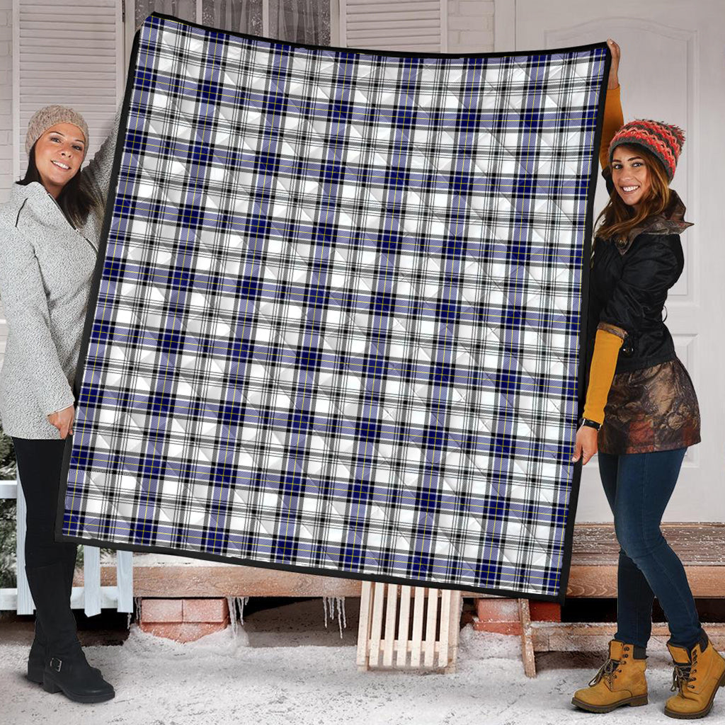 hannay-modern-tartan-quilt