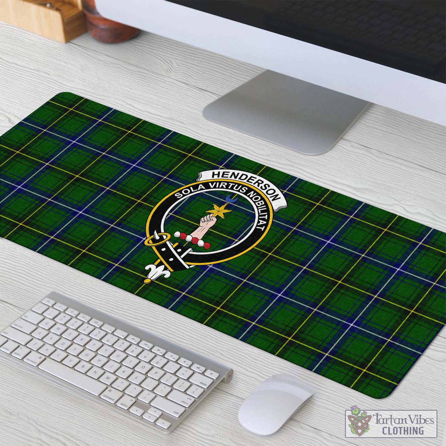 Tartan Vibes Clothing Henderson Modern Tartan Mouse Pad with Family Crest