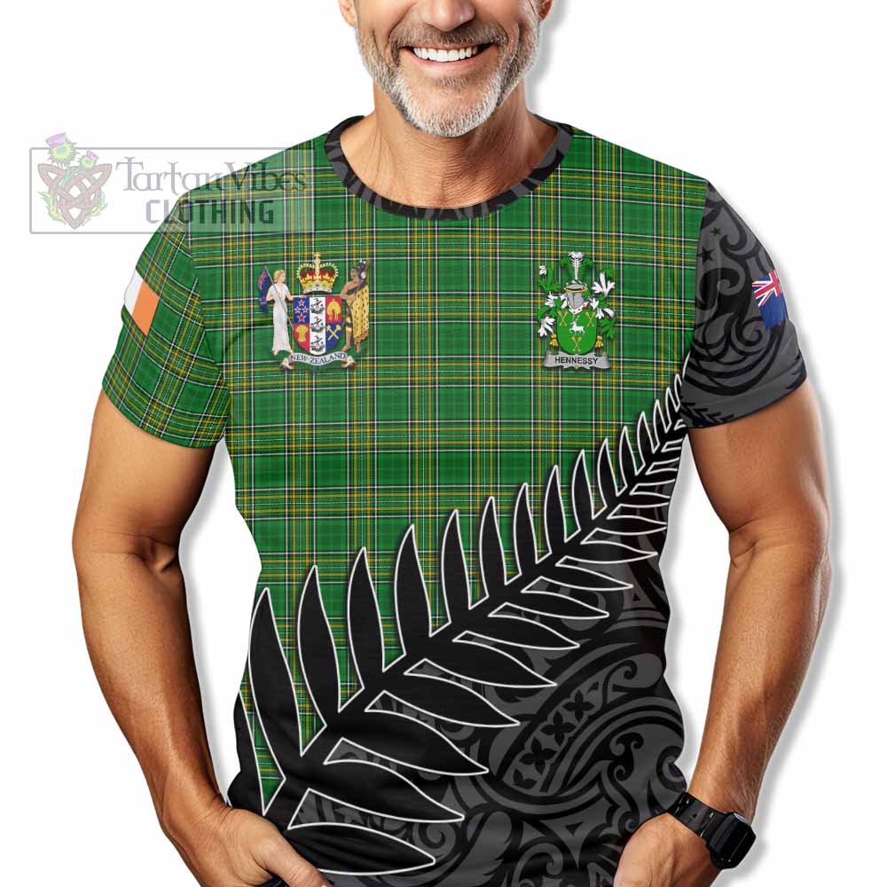 Tartan Vibes Clothing Hennessy Irish Clan Tartan T-Shirt with Coat of Arms New Zealand Silver Fern Half Style