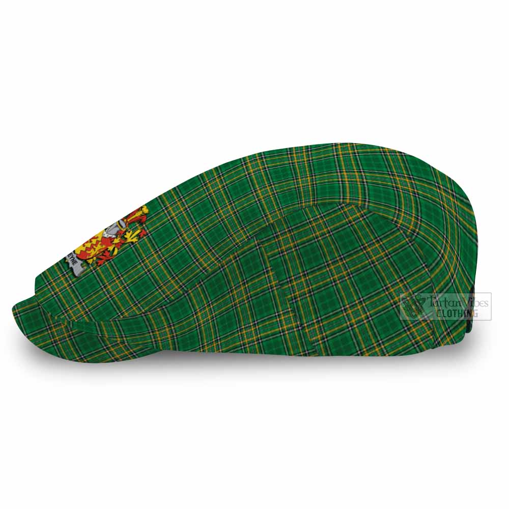 Heyne Irish Clan Tartan Jeff Cap, Tartan Flat Cap with Coat of Arm - Tartan Vibes Clothing