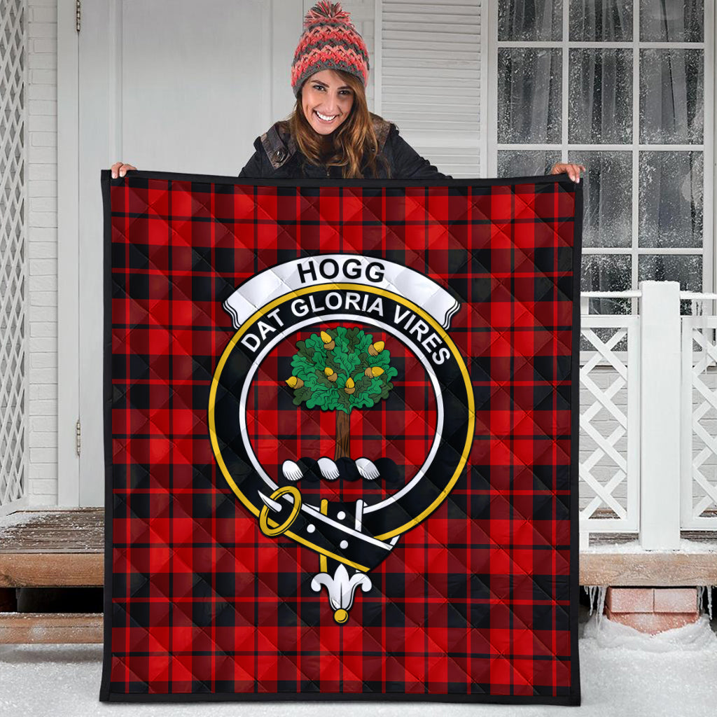 hogg-tartan-quilt-with-family-crest