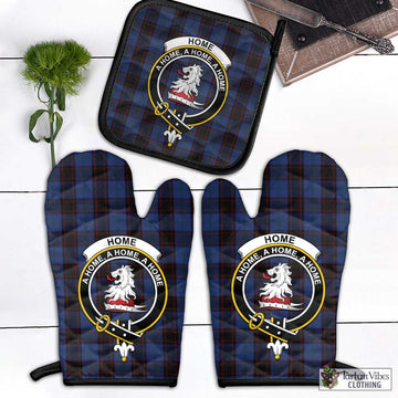 Home (Hume) Tartan Combo Oven Mitt & Pot-Holder with Family Crest Combo 1 Oven Mitt & 1 Pot-Holder Black - Tartan Vibes Clothing