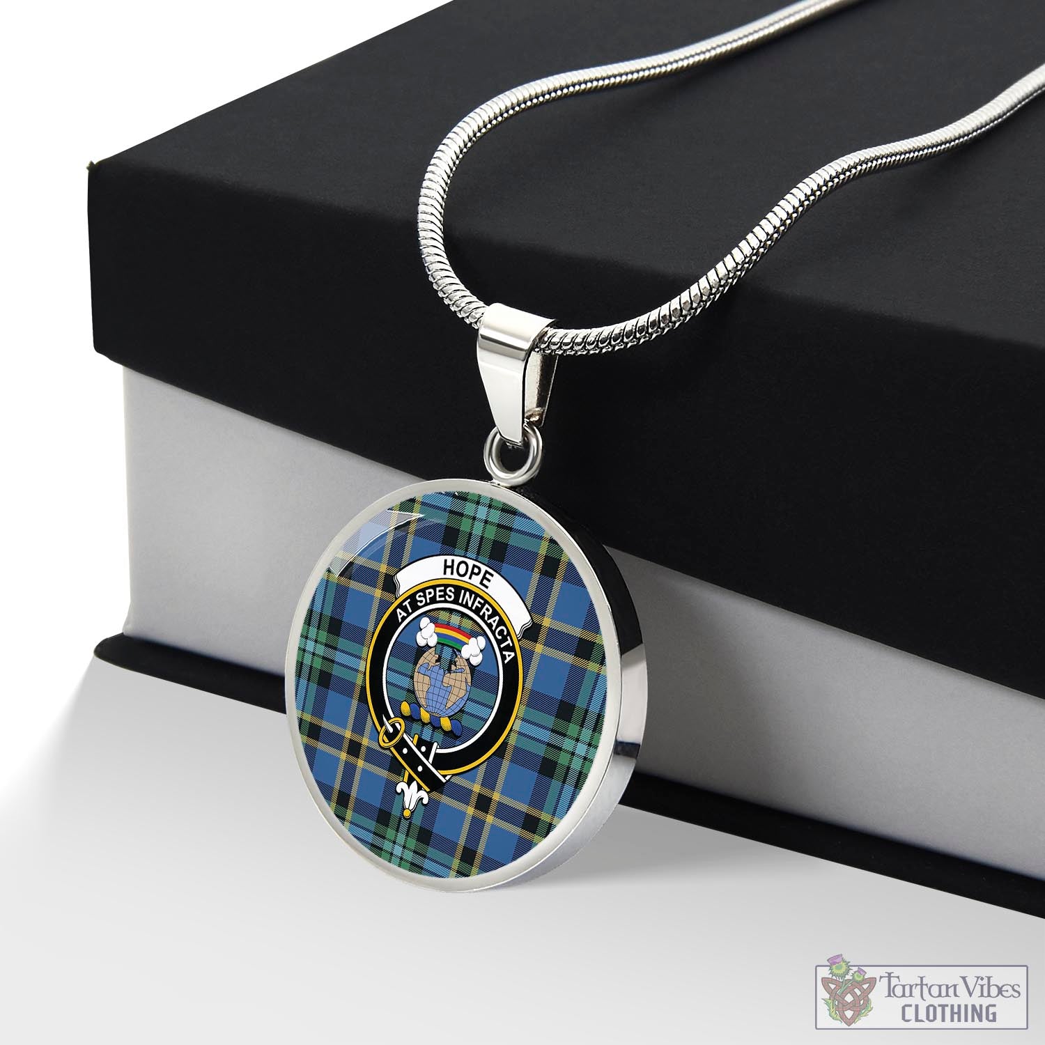 Tartan Vibes Clothing Hope Ancient Tartan Circle Necklace with Family Crest