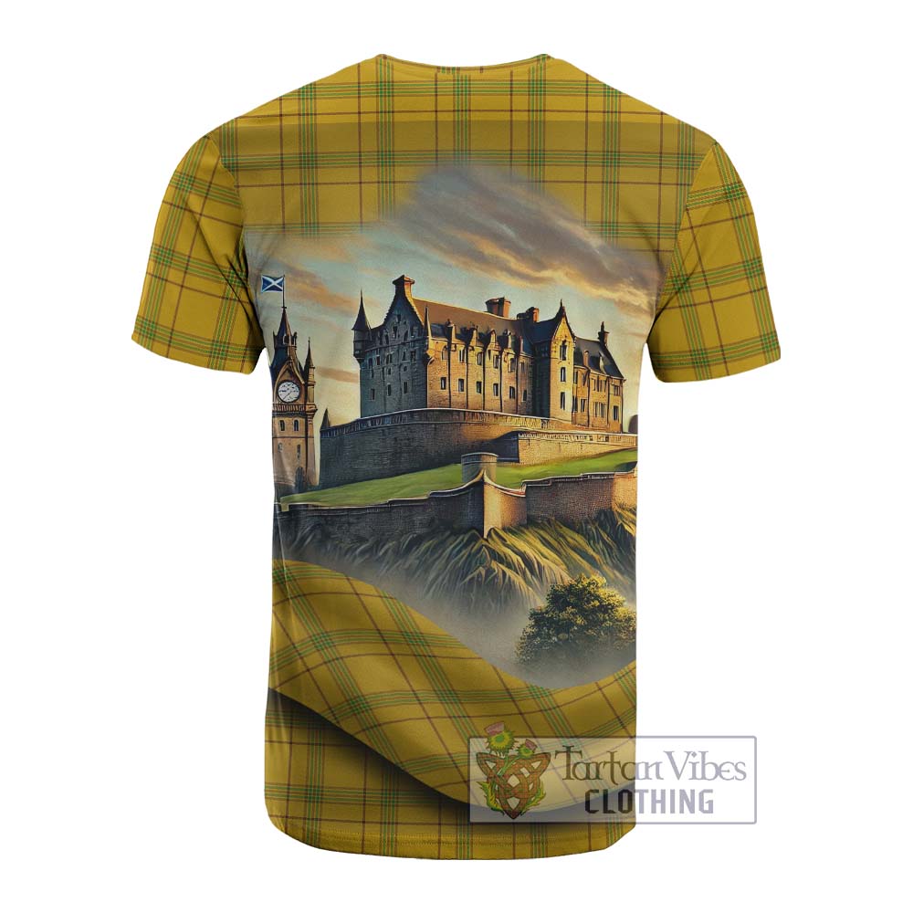 Tartan Vibes Clothing Houston Tartan Family Crest Cotton T-shirt with Scottish Ancient Castle Style