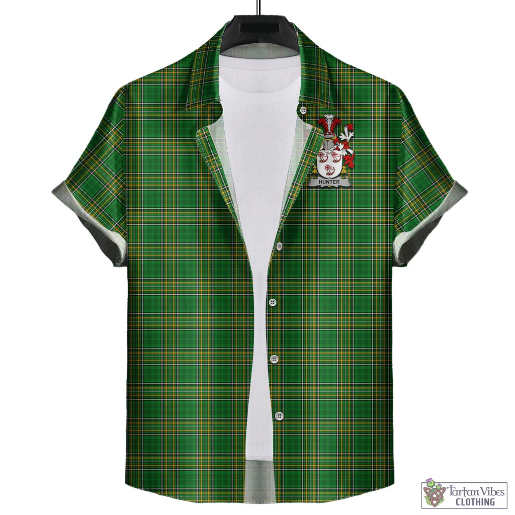 Tartan Vibes Clothing Hunter Ireland Clan Tartan Short Sleeve Button Up with Coat of Arms